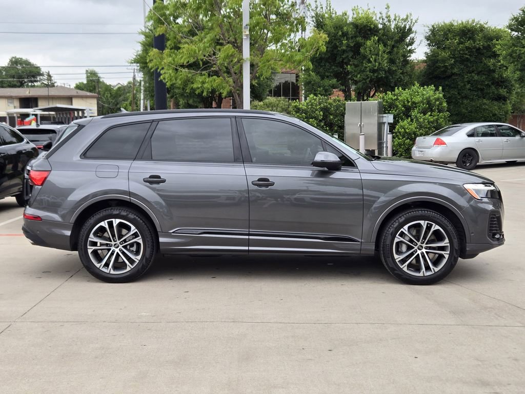 Certified 2025 Audi Q7 2.0T Premium Plus w/ Convenience Plus Package AWD/4WD image 7
