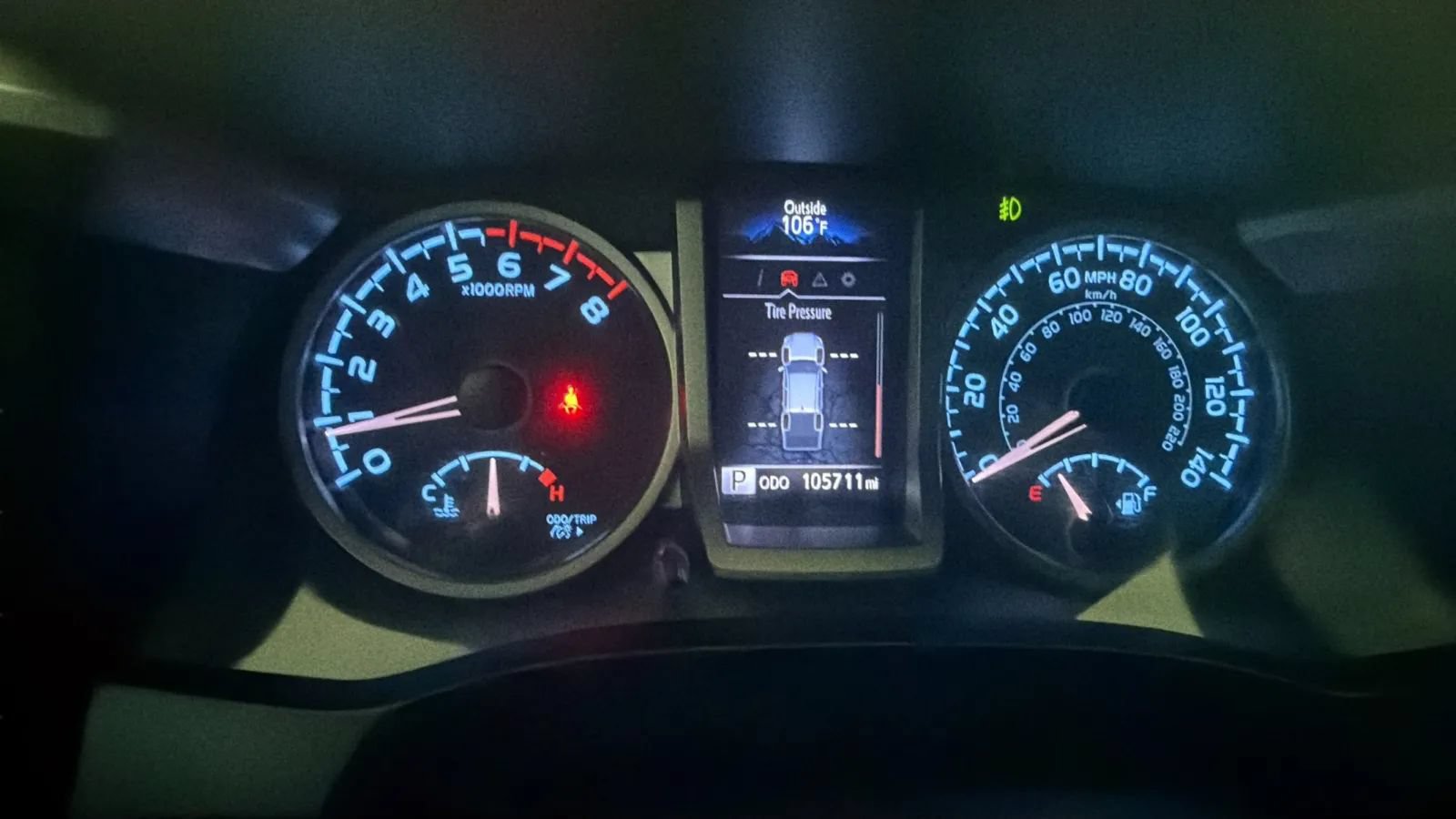 Used 2020 Toyota Tacoma SR5 RWD image 11