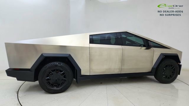 Used 2024 Tesla Cybertruck AWD Crew Cab image 6