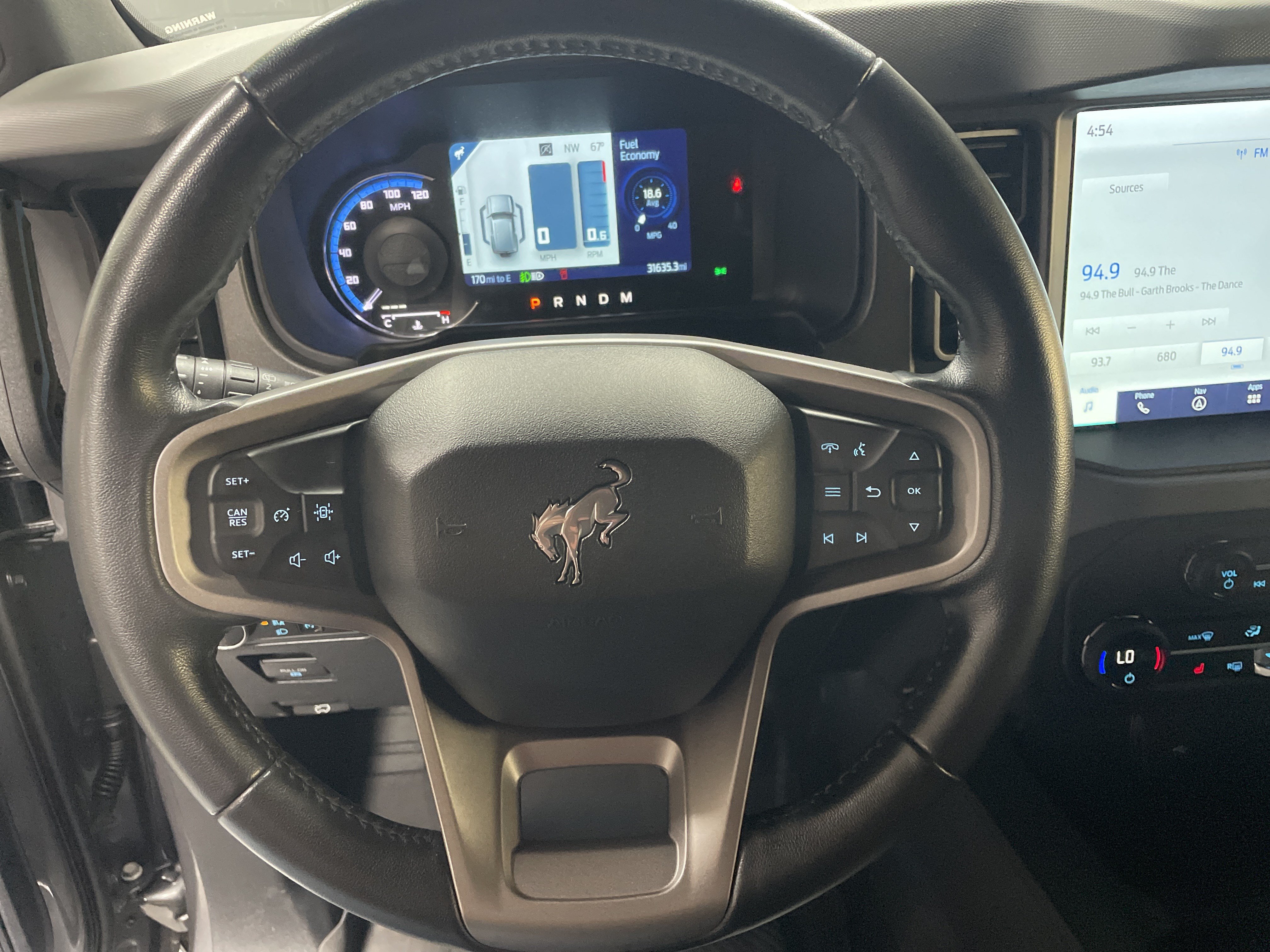 Used 2024 Ford Bronco Black Diamond w/ Sasquatch Package AWD/4WD image 18