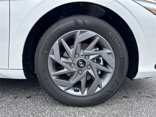 New 2026 Hyundai Elantra Blue image 12