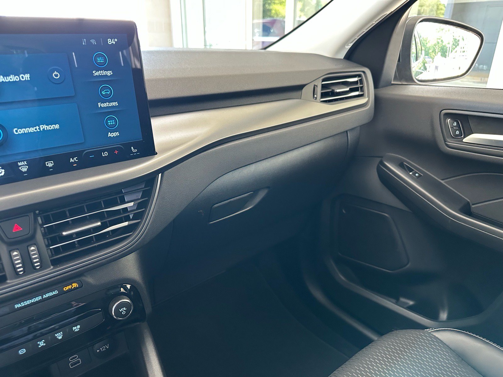 Certified 2026 Ford Escape SE FWD image 27