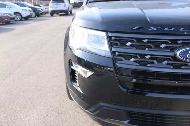 Used 2018 Ford Explorer XLT w/ Equipment Group 202A image 43