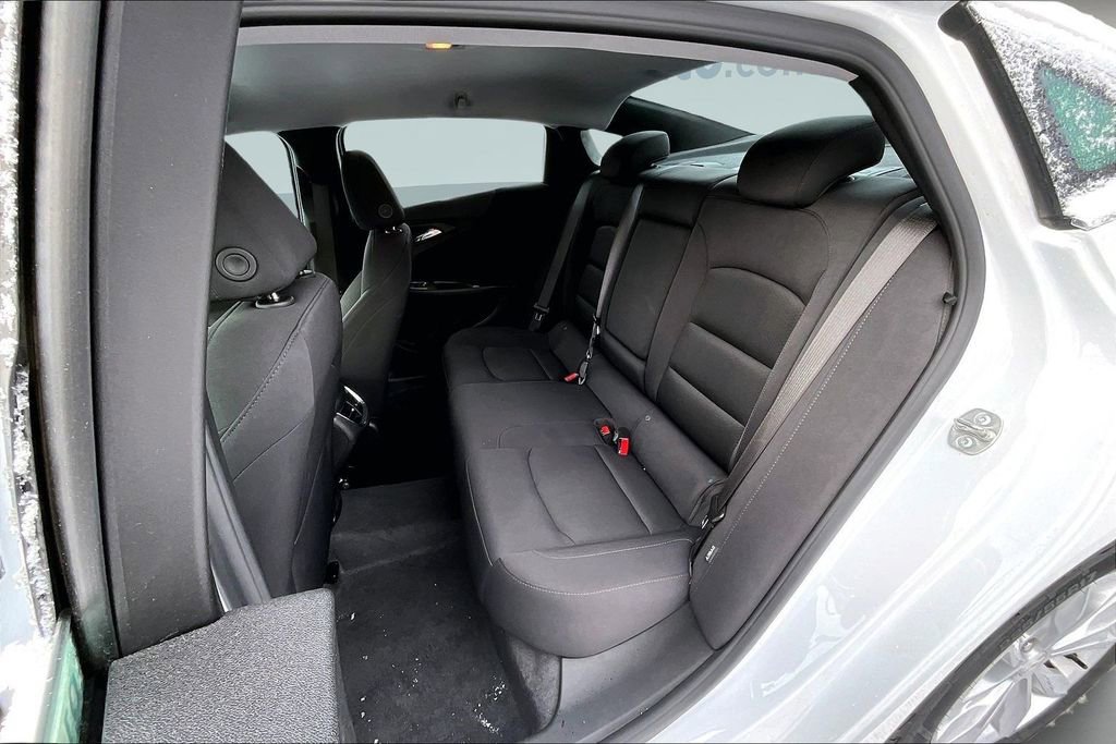 Used 2024 Chevrolet Malibu LT image 18
