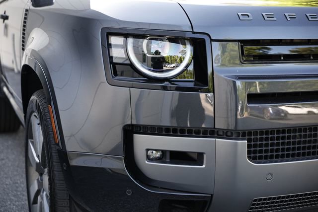 New 2026 Land Rover Defender 130 V8 AWD/4WD image 16