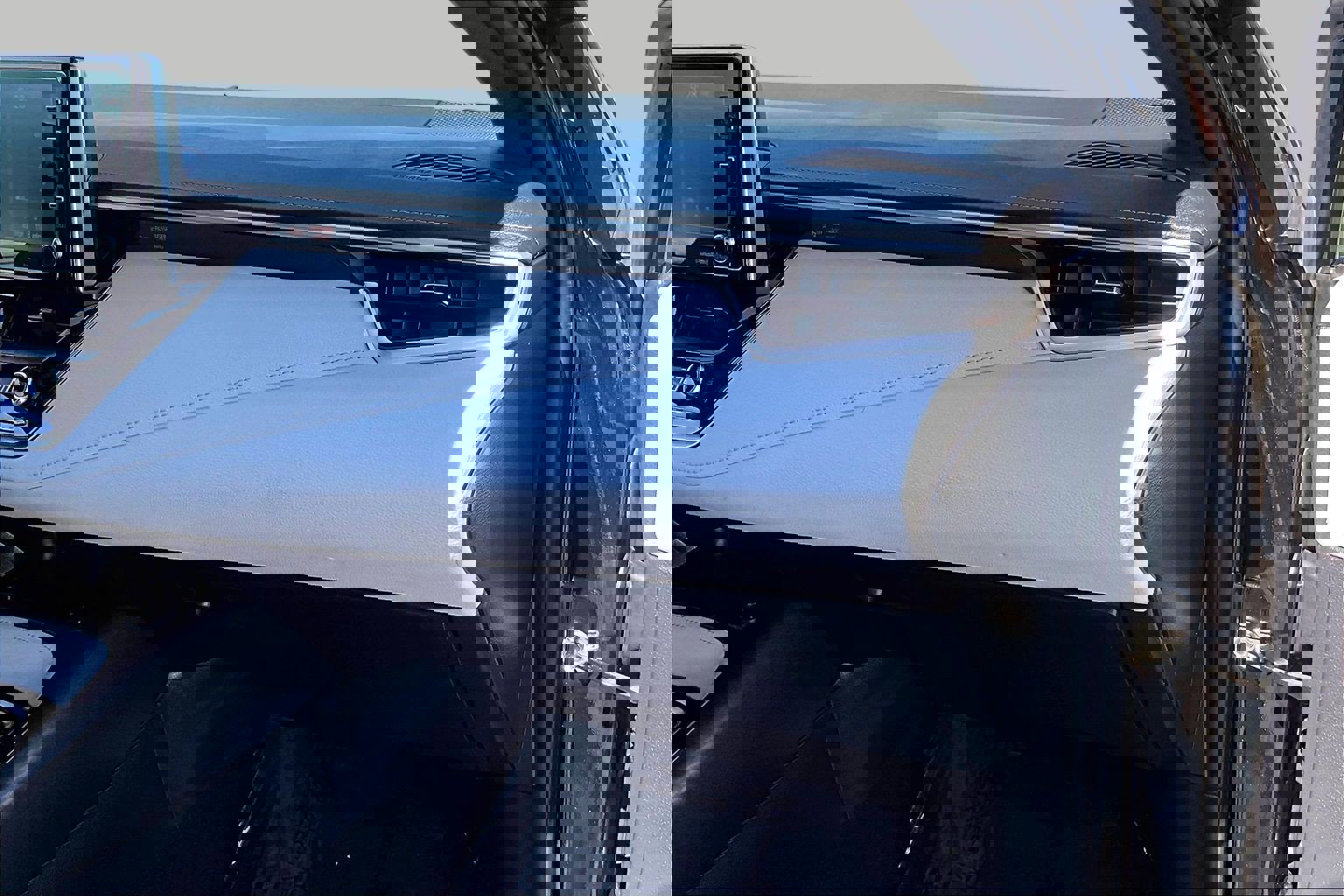 Used 2019 Toyota Corolla XSE w/ Body Protection Package FWD image 14