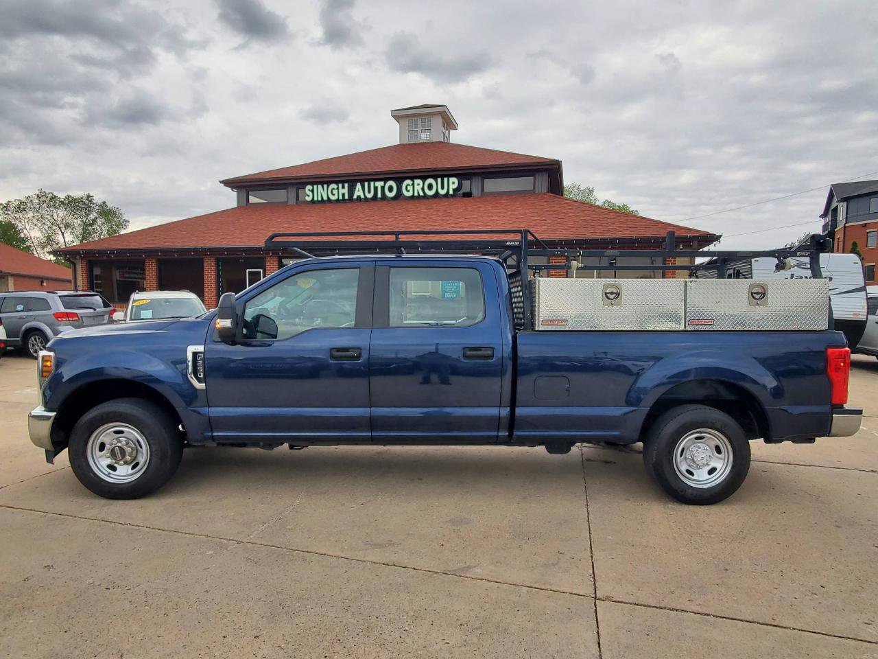 Used 2019 Ford F250 XL w/ Power Equipment Group RWD image 5