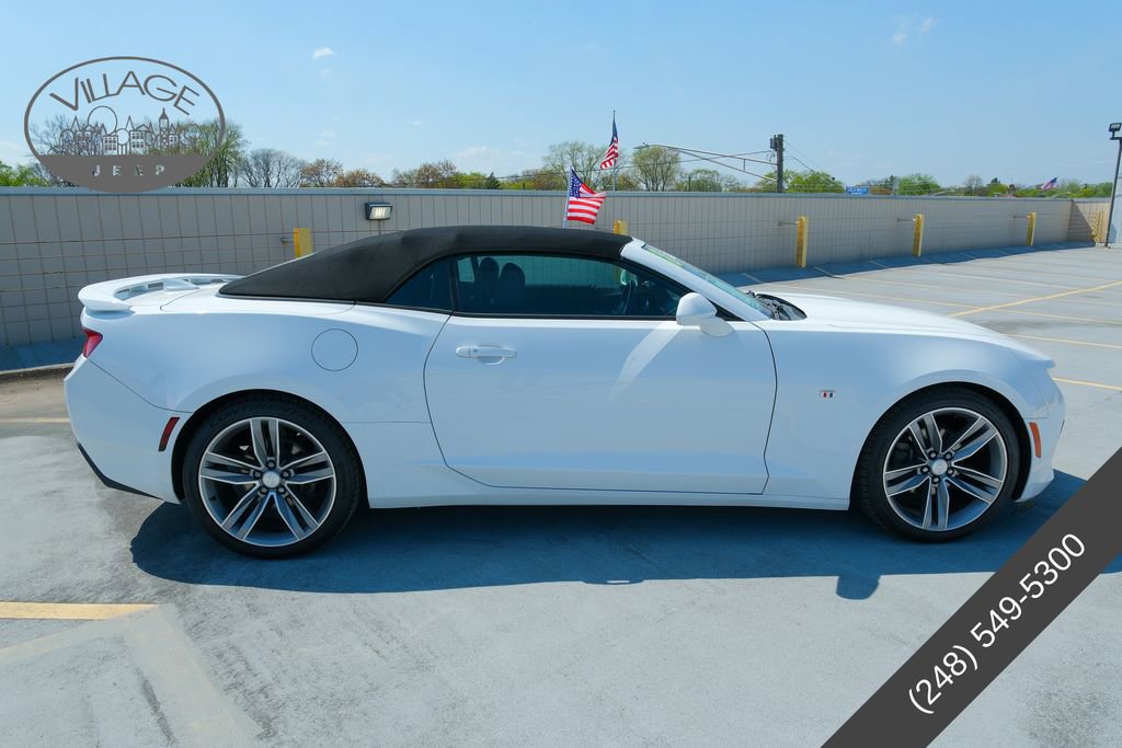 Used 2018 Chevrolet Camaro LT RWD image 2