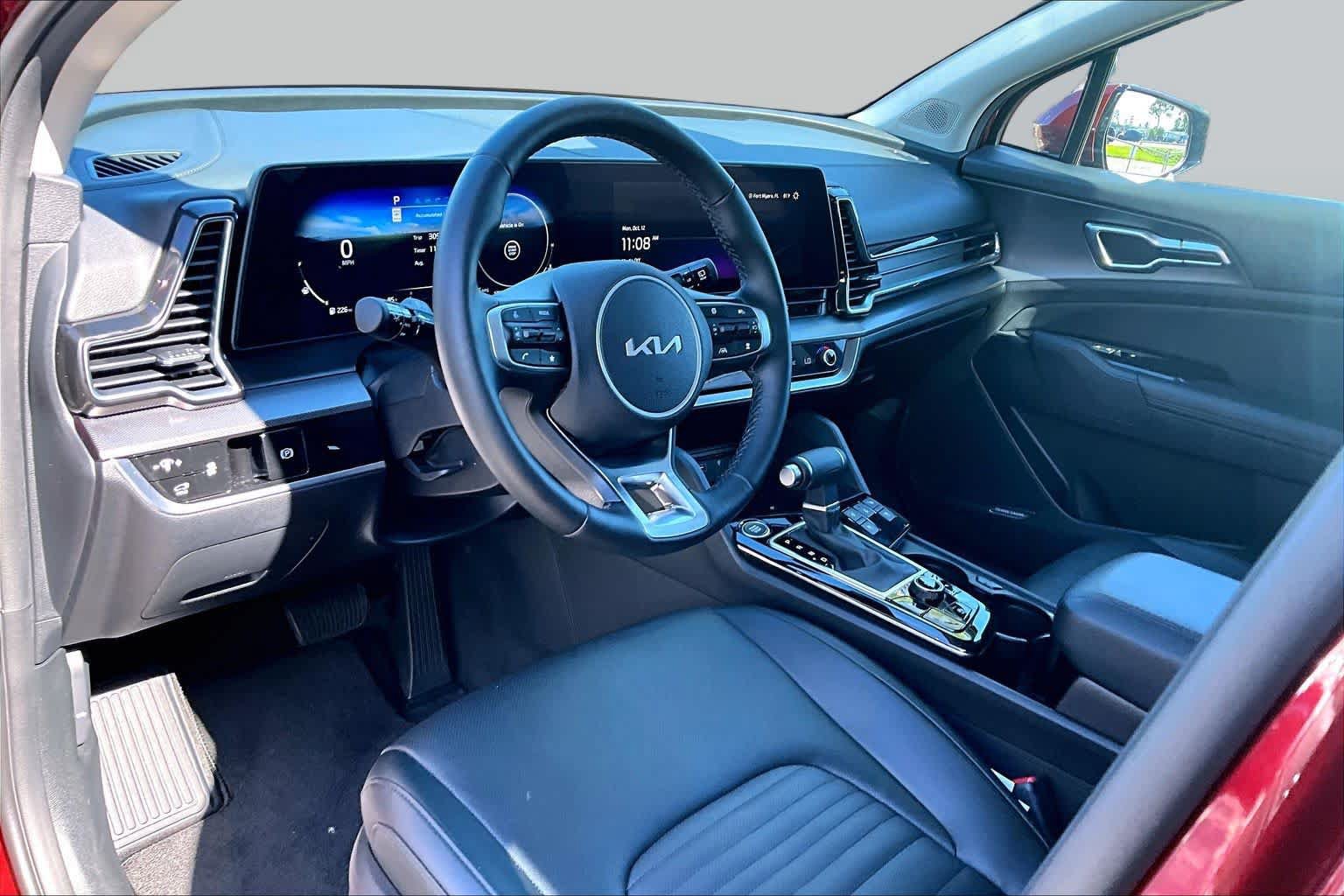 Used 2025 Kia Sportage SX FWD image 18