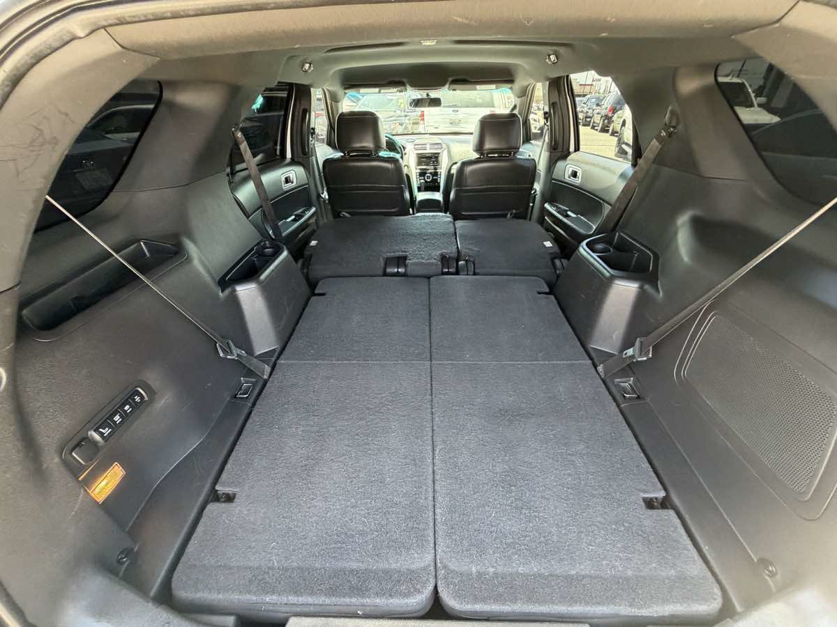 Used 2015 Ford Explorer Sport w/ Equipment Group 401A AWD/4WD image 31
