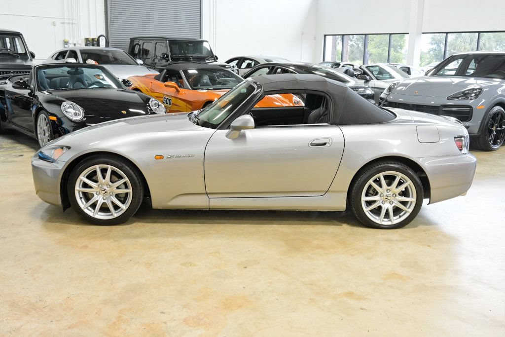 Used 2005 Honda S2000 image 8