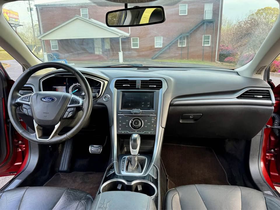 Used 2014 Ford Fusion Titanium image 7