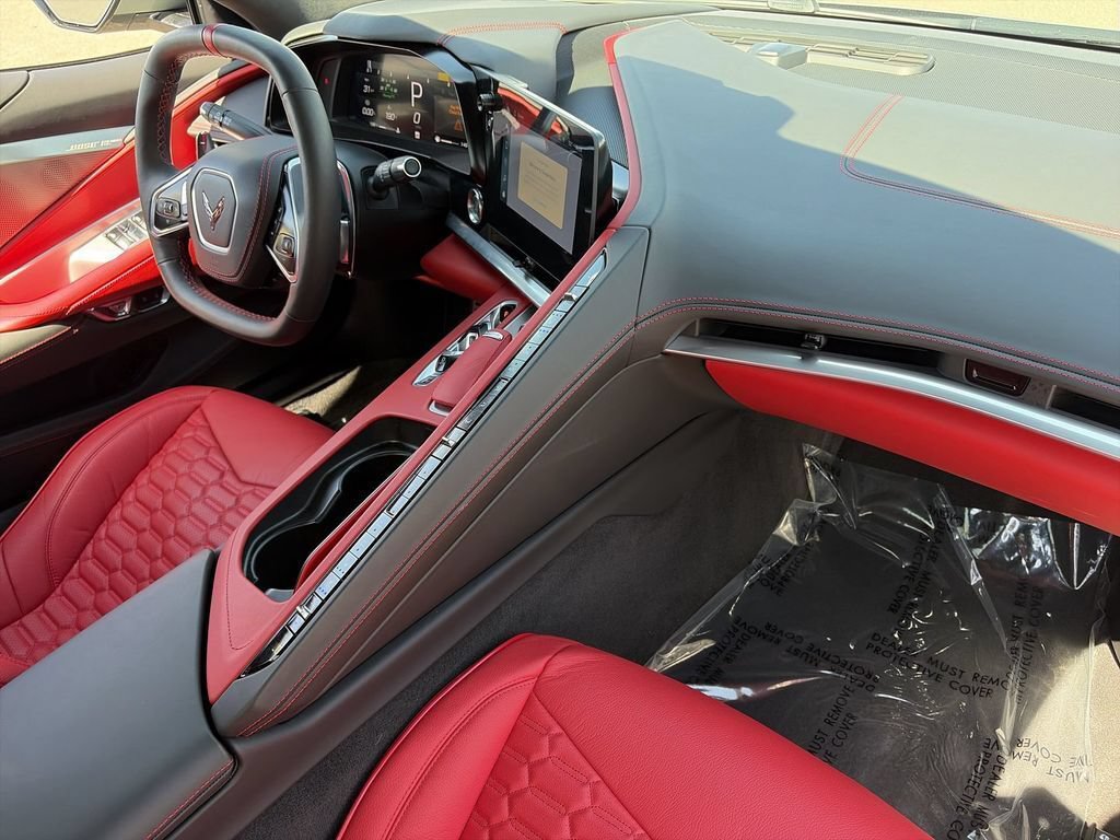 Used 2024 Chevrolet Corvette Stingray Premium Conv w/ Z51 Performance Package RWD image 29