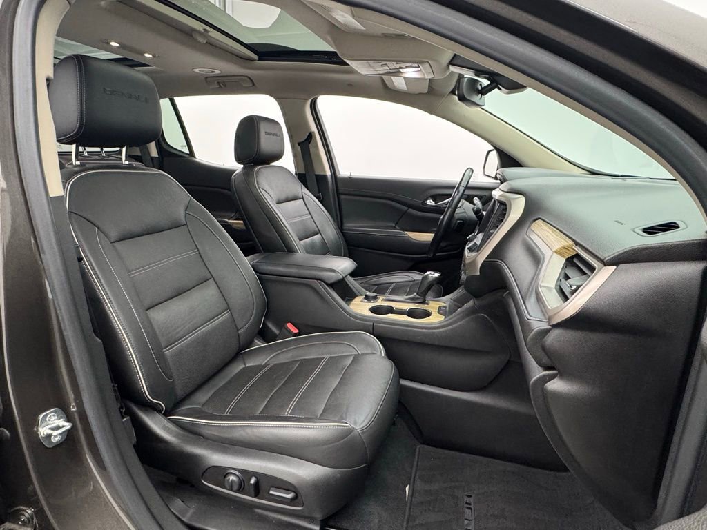 Used 2019 GMC Acadia Denali image 36