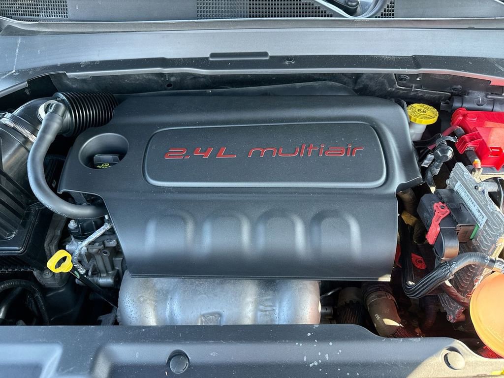 Used 2020 Jeep Compass Latitude image 25