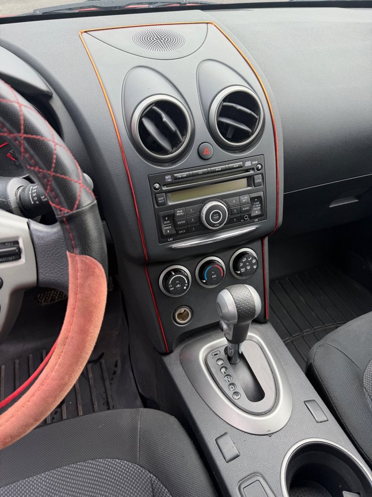Used 2013 Nissan Rogue S AWD/4WD image 14