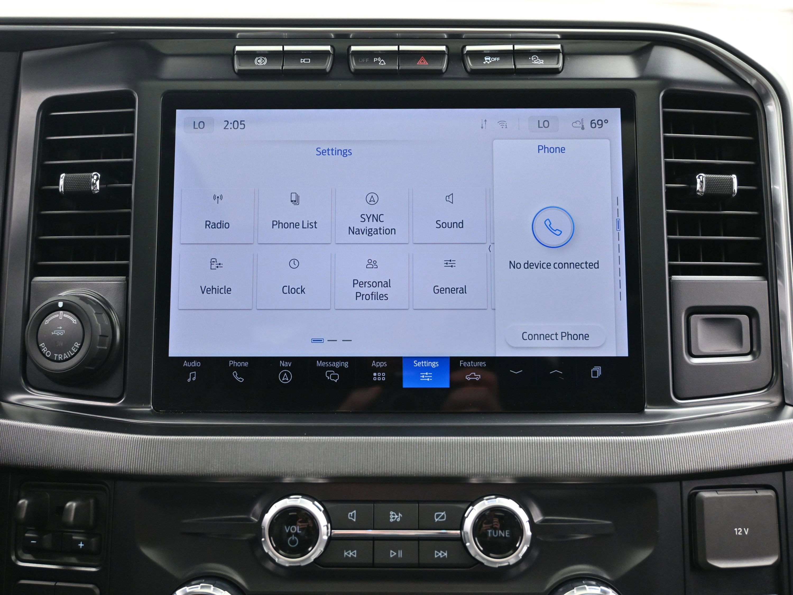 Used 2024 Ford F250 Platinum w/ Tremor Off-Road Package image 33