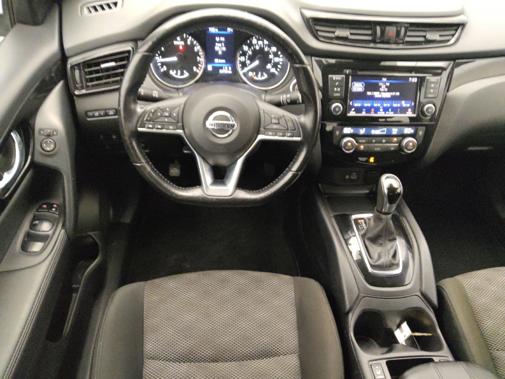 Used 2021 Nissan Rogue Sport SV FWD image 22
