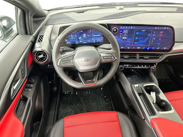 Used 2025 Chevrolet Equinox EV RS AWD/4WD image 11
