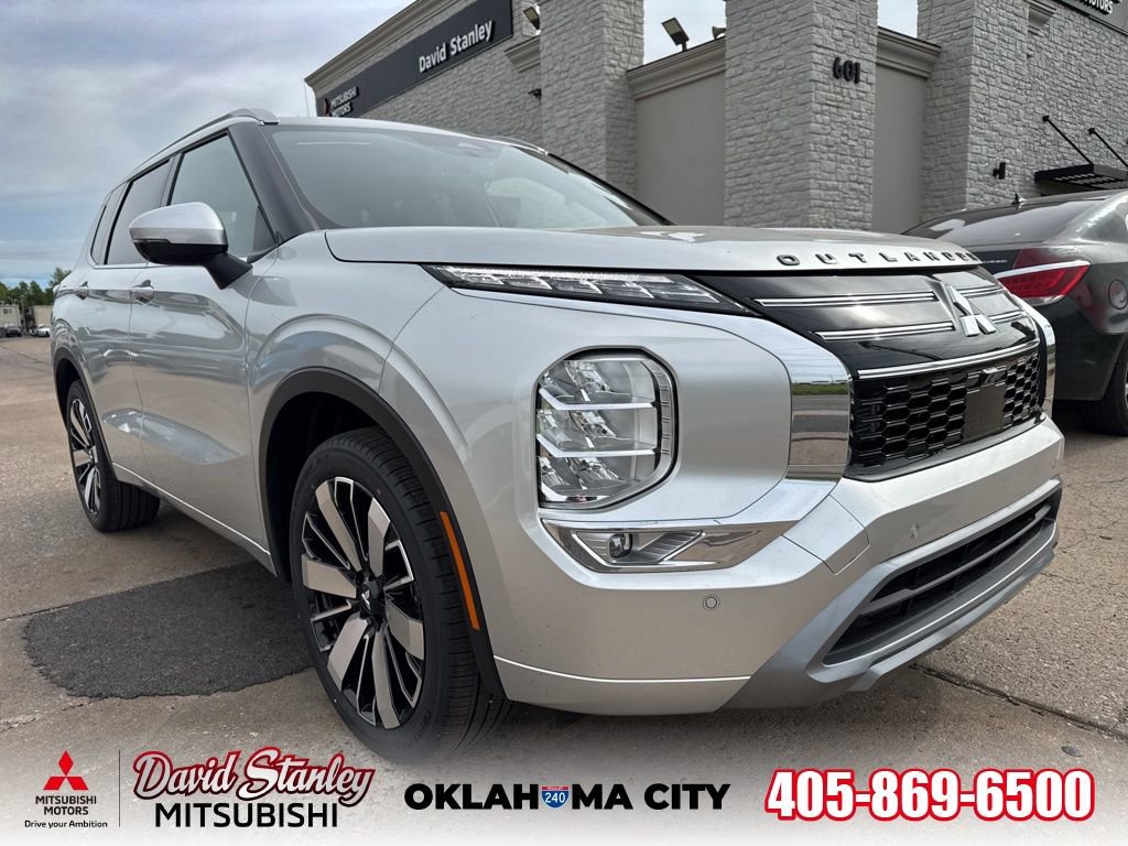 New 2026 Mitsubishi Outlander SEL