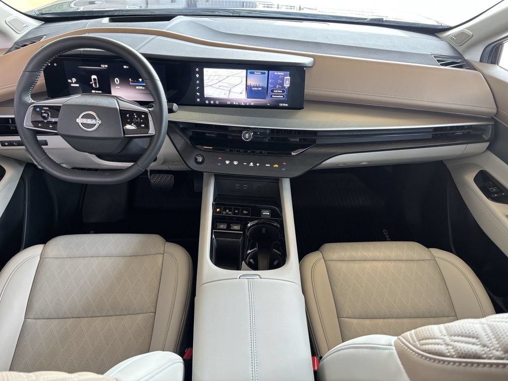 Used 2025 Nissan Murano Platinum w/ Cargo Package AWD/4WD image 11