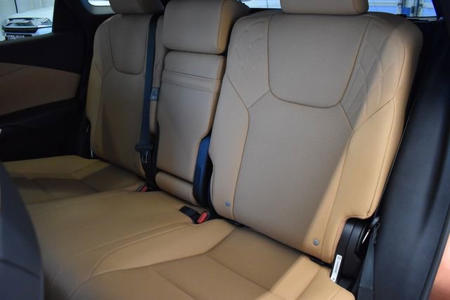 Used 2024 Lexus RX 350h w/ Accessory Package (Z1) AWD/4WD image 7