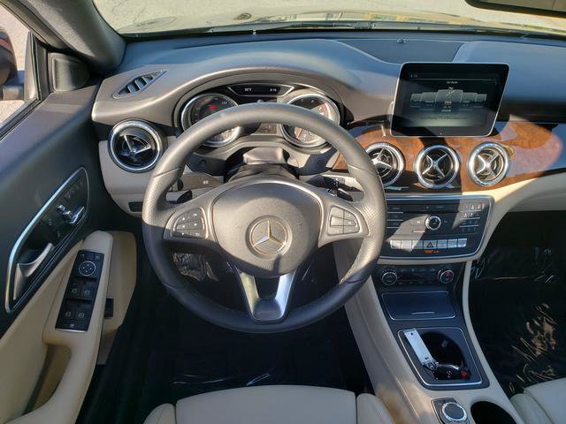 Used 2018 Mercedes-Benz CLA 250 4MATIC image 14