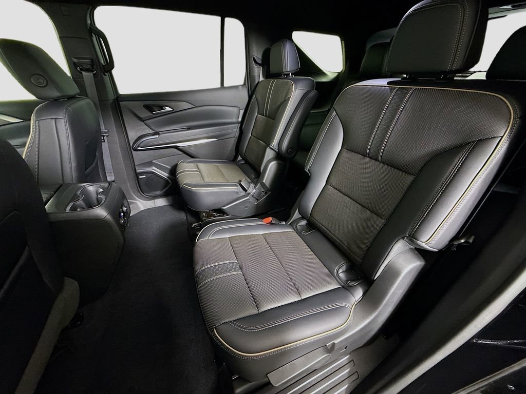 Certified 2025 Chevrolet Traverse High Country w/ LPO, Floor Liner Package image 24