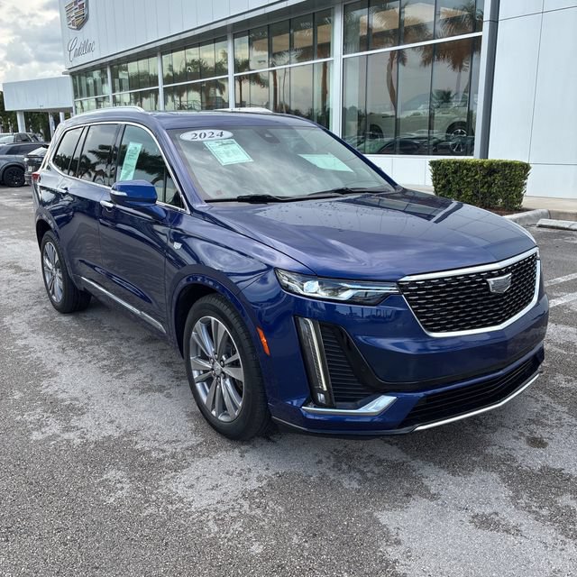 Certified 2024 Cadillac XT6 Premium Luxury FWD image 4