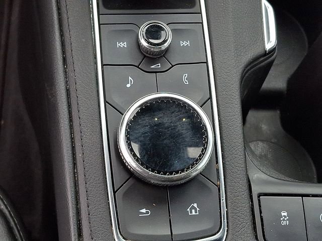 Used 2023 Cadillac XT4 Premium Luxury image 21