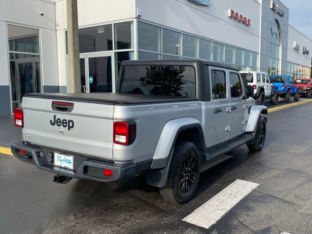 Used 2022 Jeep Gladiator Sport AWD/4WD image 9