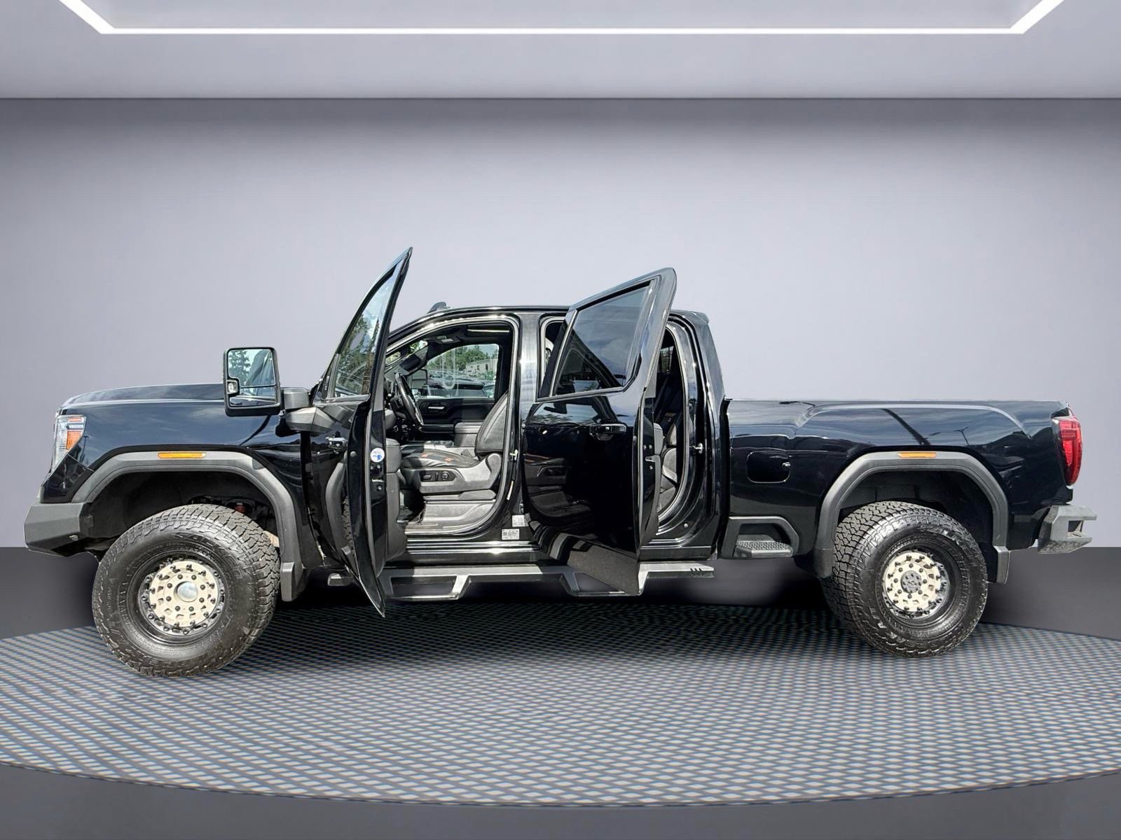 Used 2020 GMC Sierra 3500 AT4 w/ AT4 Premium Package AWD/4WD image 11