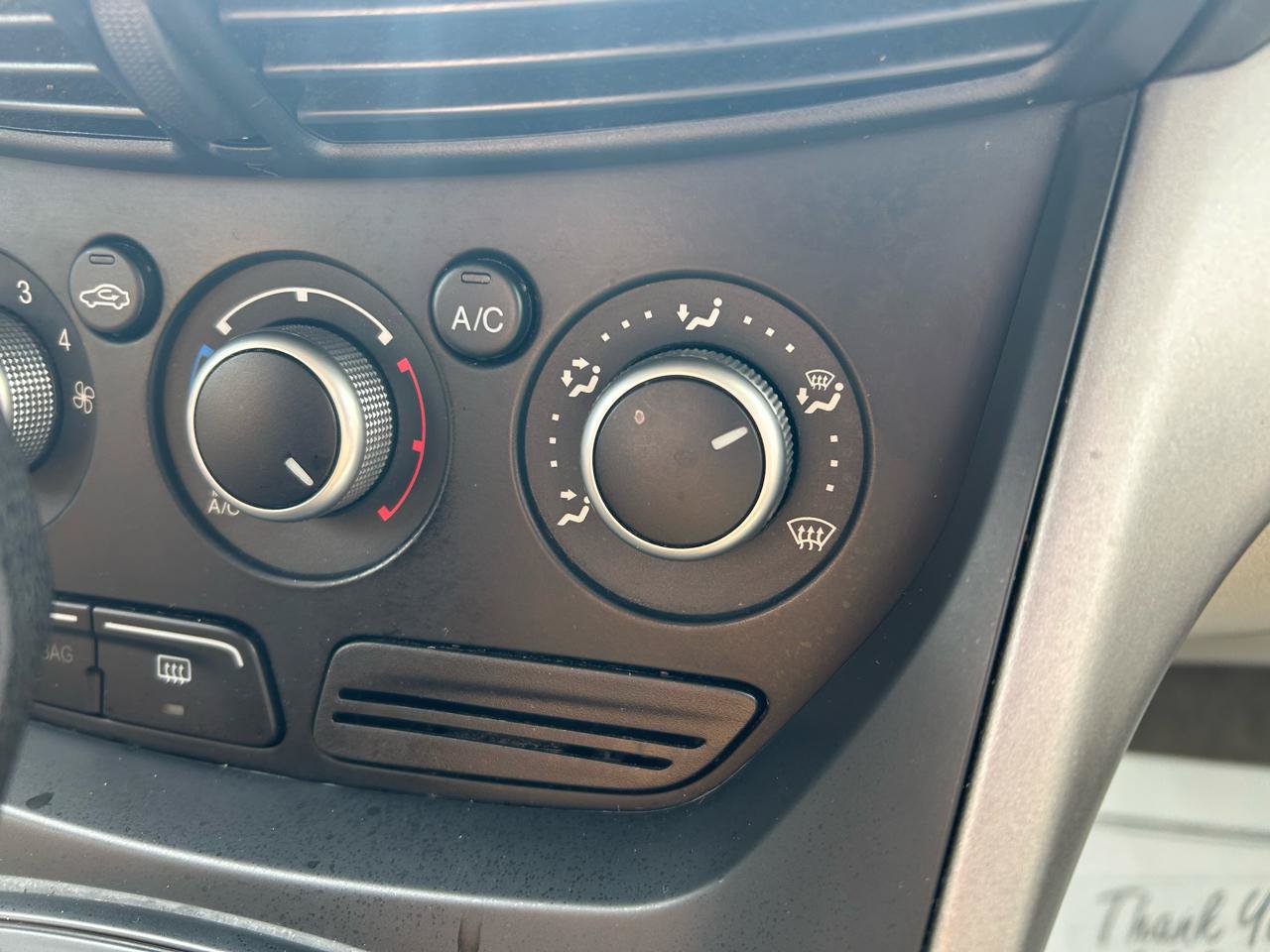 Used 2014 Ford Escape SE FWD image 26