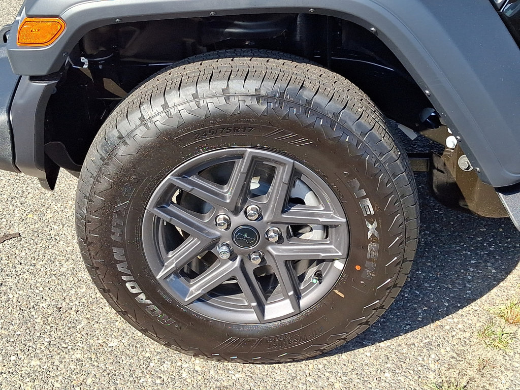 New 2026 Jeep Wrangler Unlimited Sport AWD/4WD image 18
