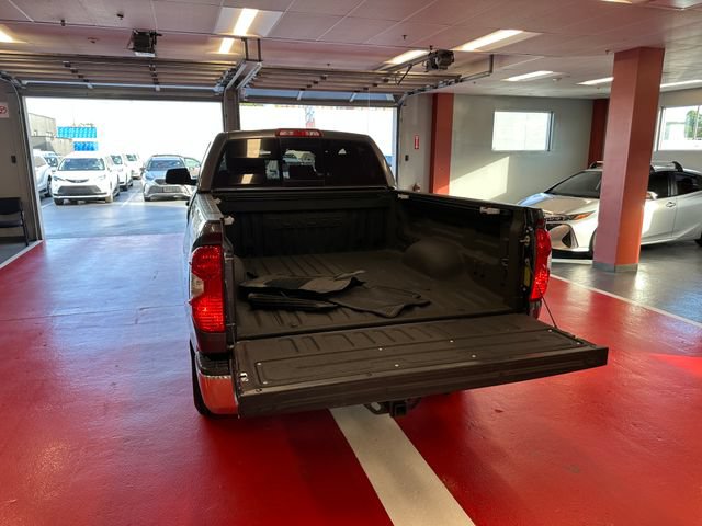 Certified 2018 Toyota Tundra SR5 w/ TRD Off Road Package AWD/4WD image 25