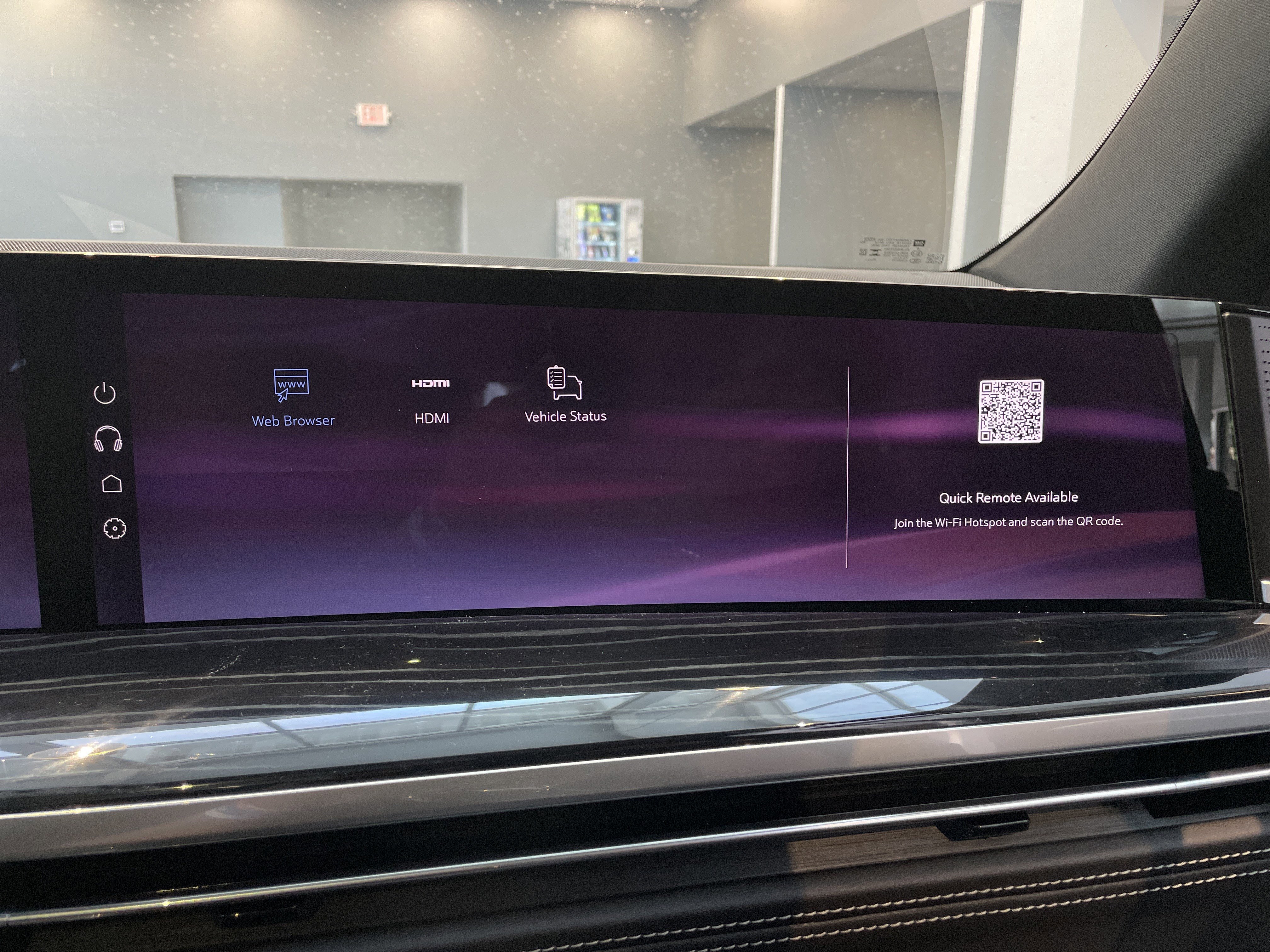 Used 2026 Cadillac Escalade Sport w/ LPO, ONYX Package image 48