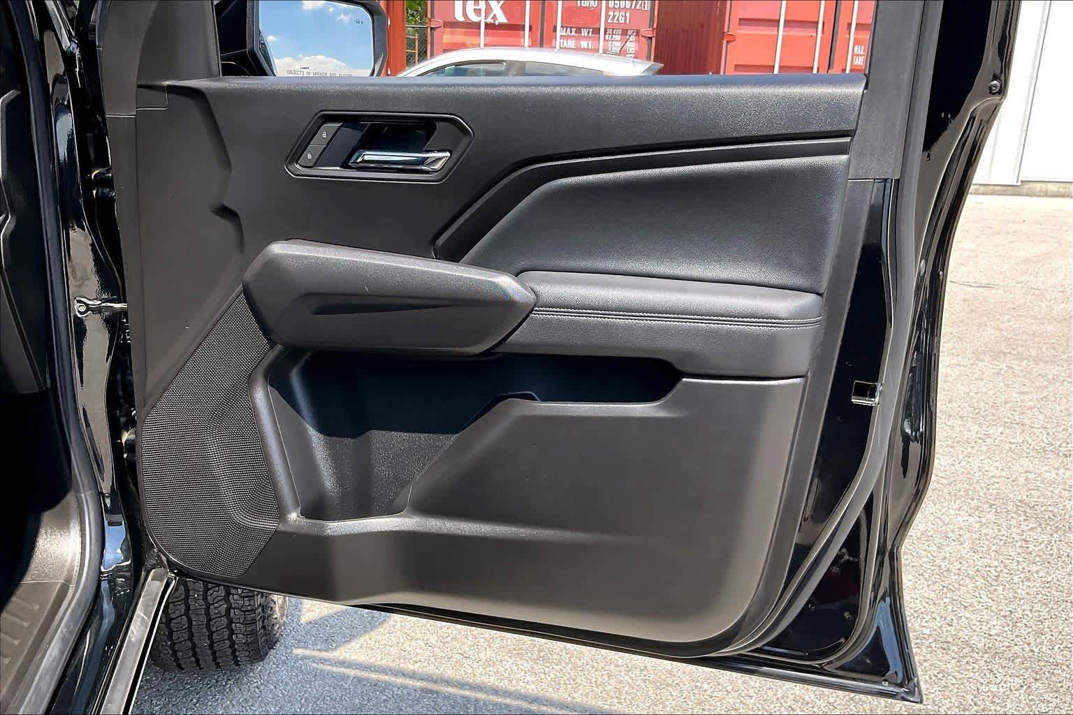 Used 2025 GMC Canyon Elevation w/ Convenience Package RWD image 22