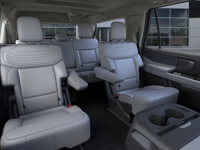 New 2025 Ford Expedition Max Platinum w/ Platinum Ultimate Package AWD/4WD image 11