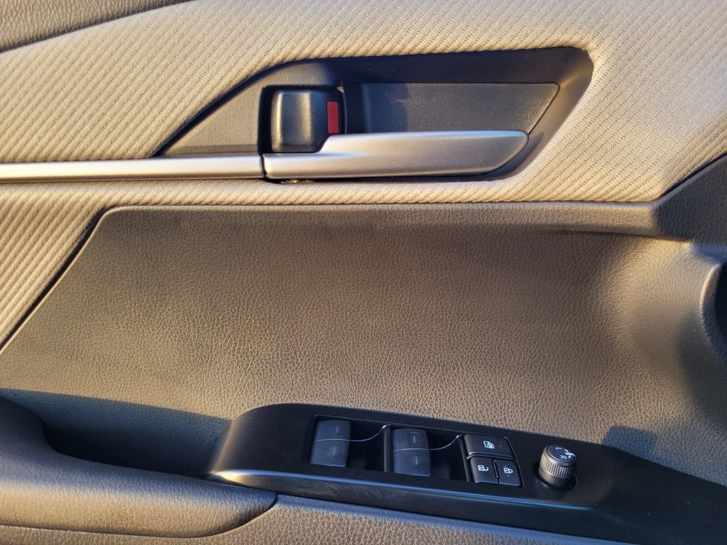 New 2026 Toyota Camry SE FWD image 26