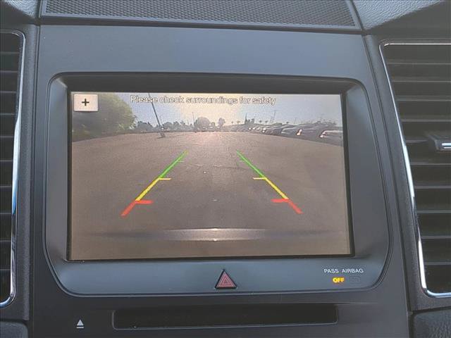 Used 2019 Ford Taurus SEL w/ Equipment Group 201A FWD image 13