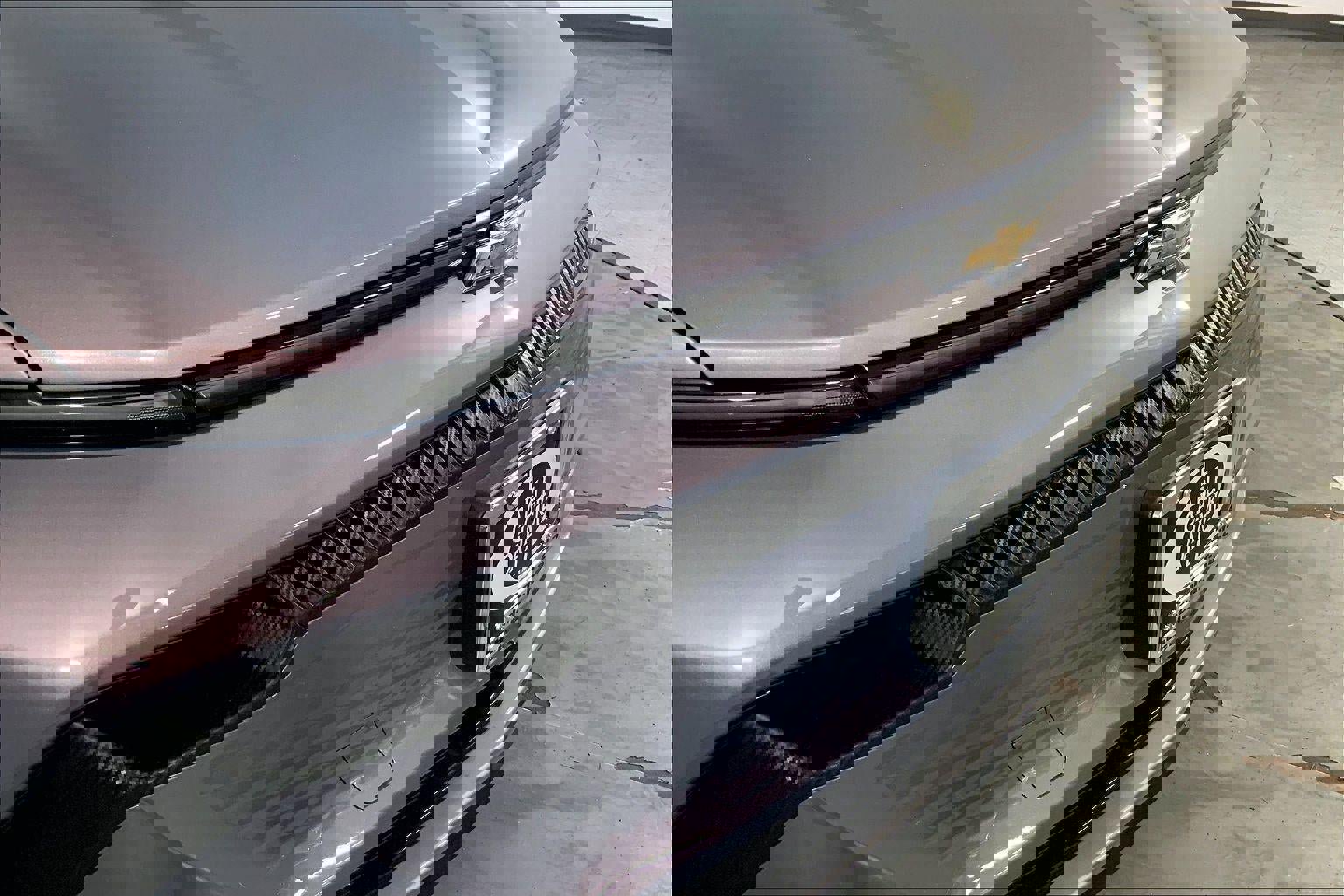 Used 2025 Chevrolet Equinox EV LT FWD image 28