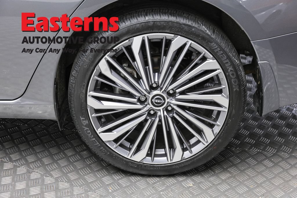Used 2023 Nissan Altima 2.5 SL AWD/4WD image 8