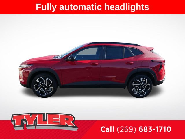 New 2026 Chevrolet Trax RS w/ Driver Confidence Package FWD image 4