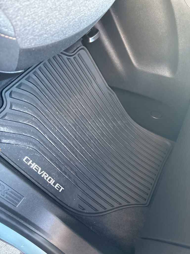 Used 2022 Chevrolet Equinox LT image 32