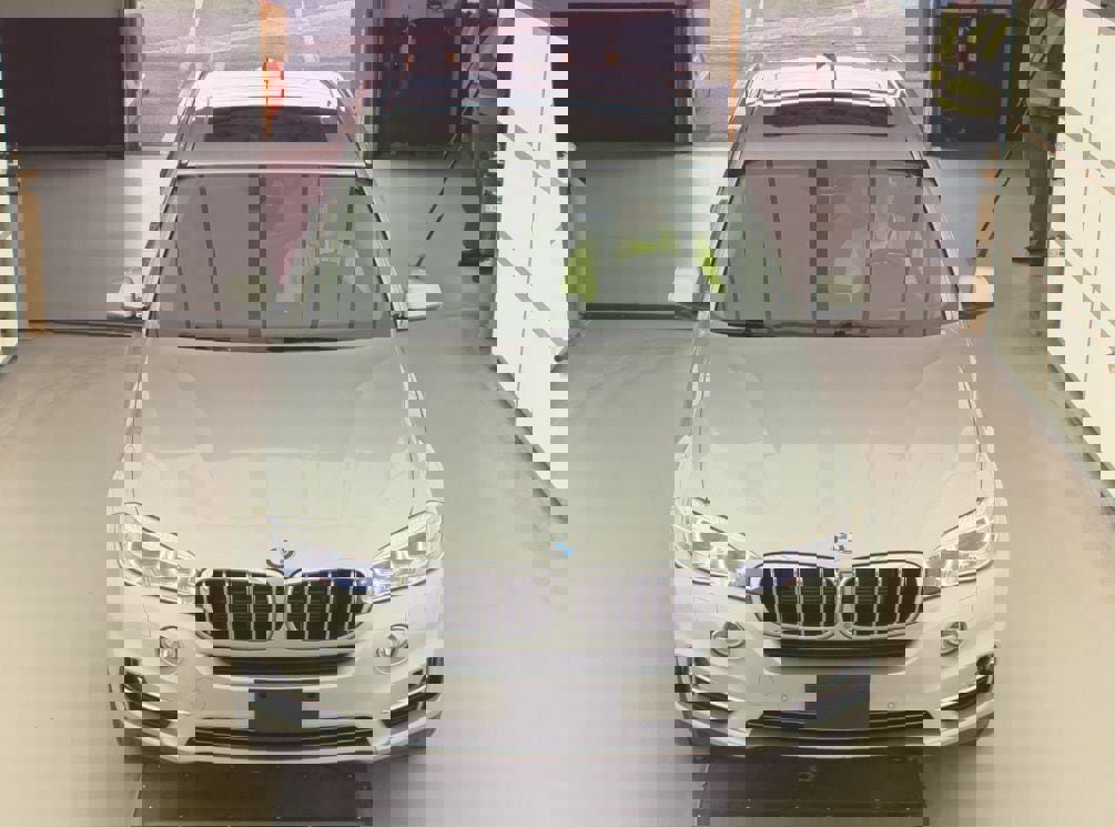 Used 2016 BMW X5 xDrive40e image 3