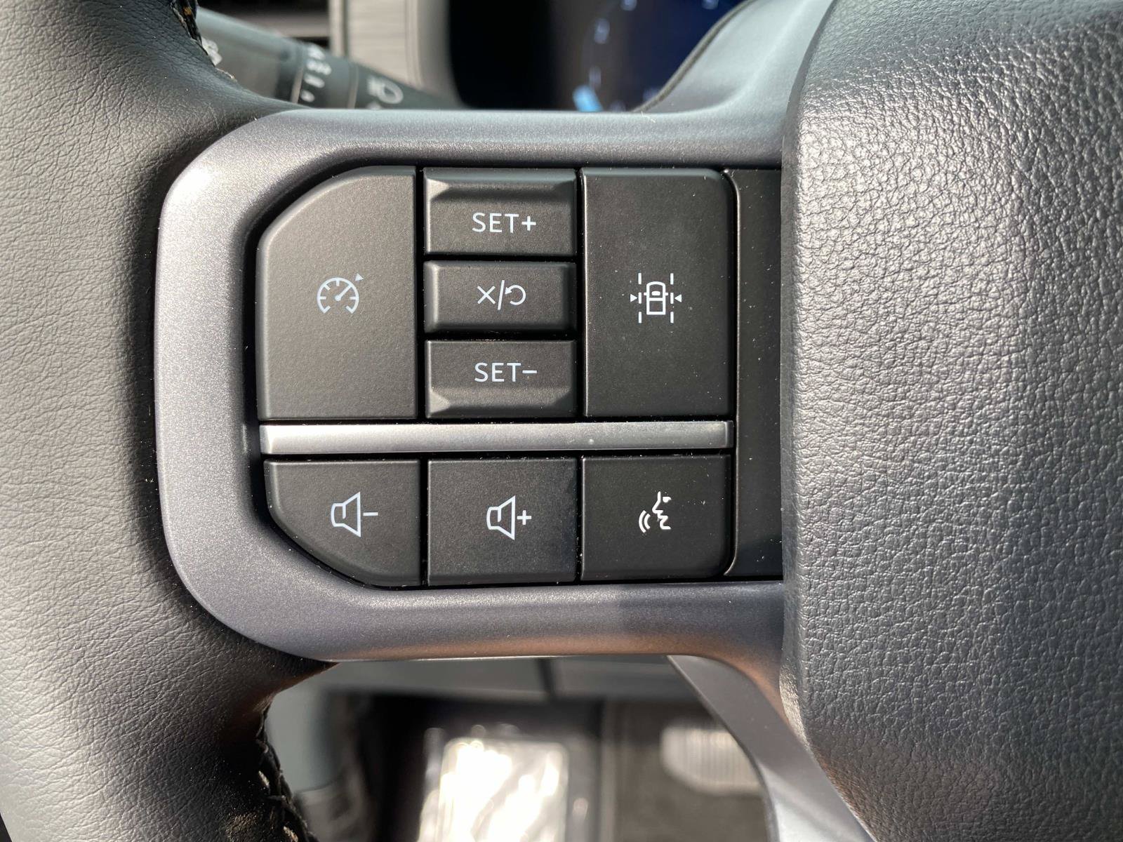 Used 2024 Ford F150 XL AWD/4WD image 19