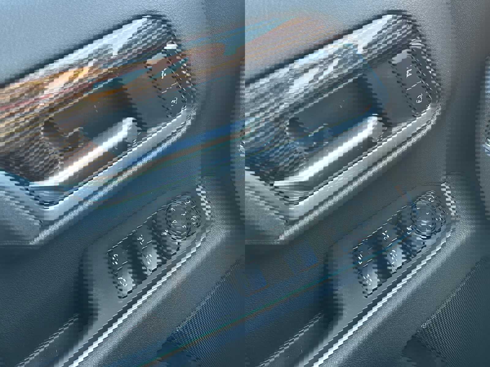 New 2026 GMC Sierra 2500 SLE w/ SLE Convenience Package image 30