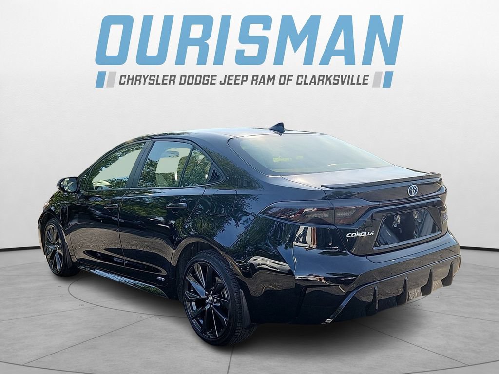 Used 2024 Toyota Corolla SE AWD/4WD image 4