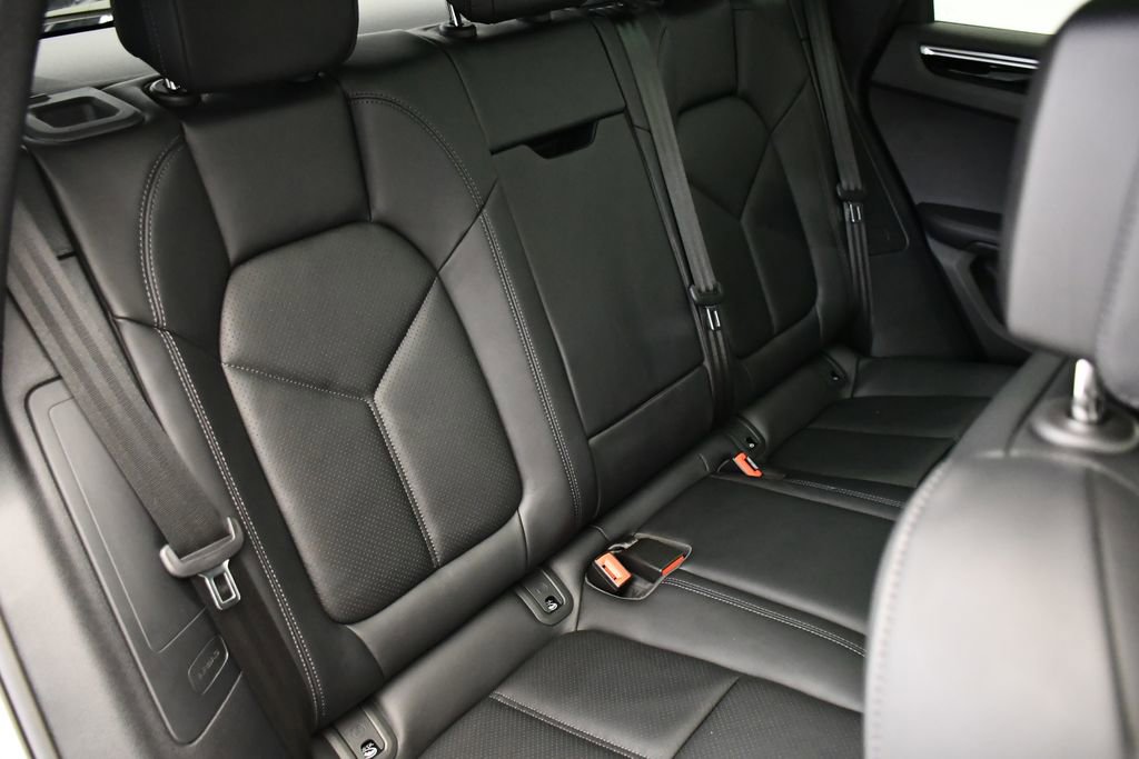 Used 2024 Porsche Macan S image 57