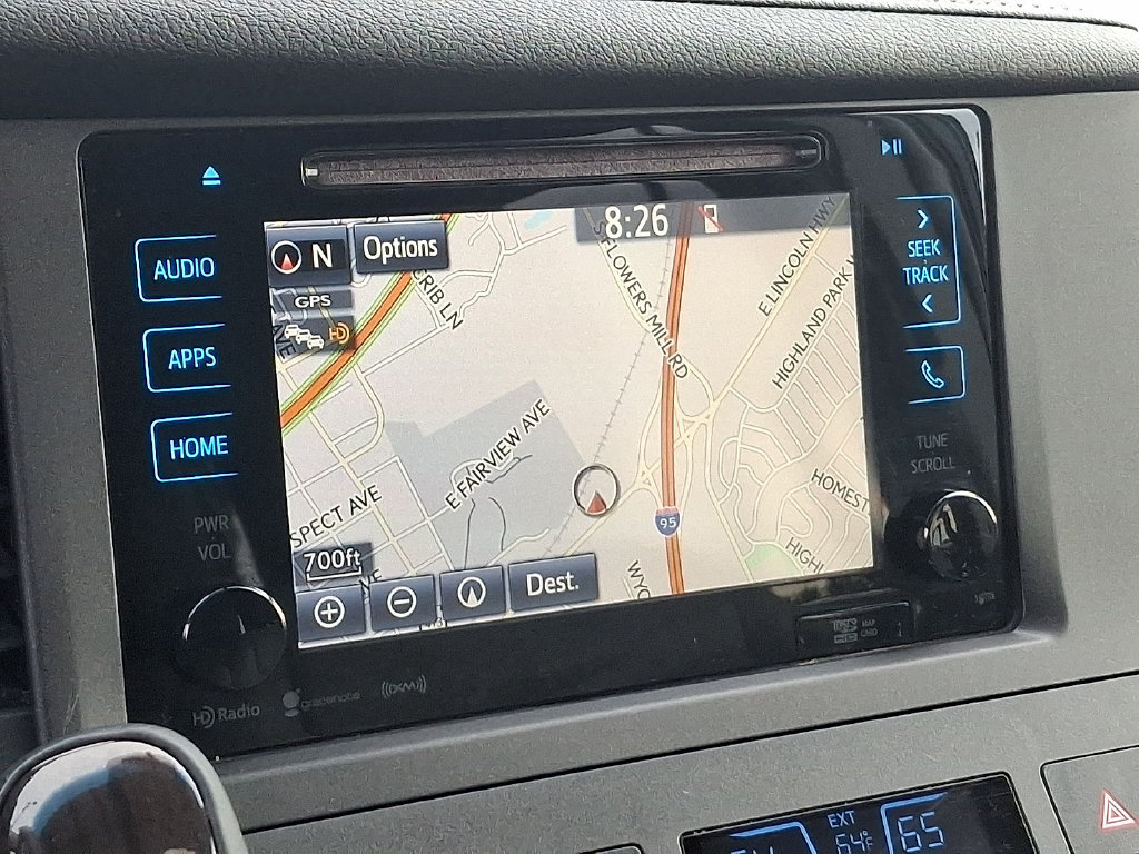 Used 2017 Toyota Sienna XLE w/ XLE Navigation Package FWD image 18